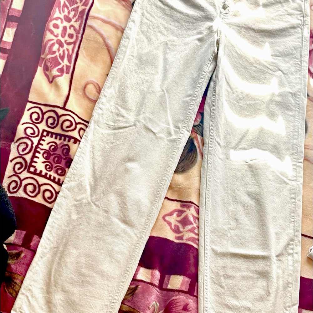 Zara Cream Jeans - Picture 4 of 4